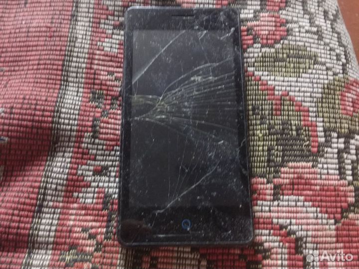 ZTE Blade GF3, 8 ГБ