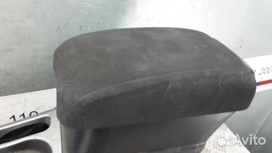 Подлокотник центральный mitsubishi outlander 2 (CE