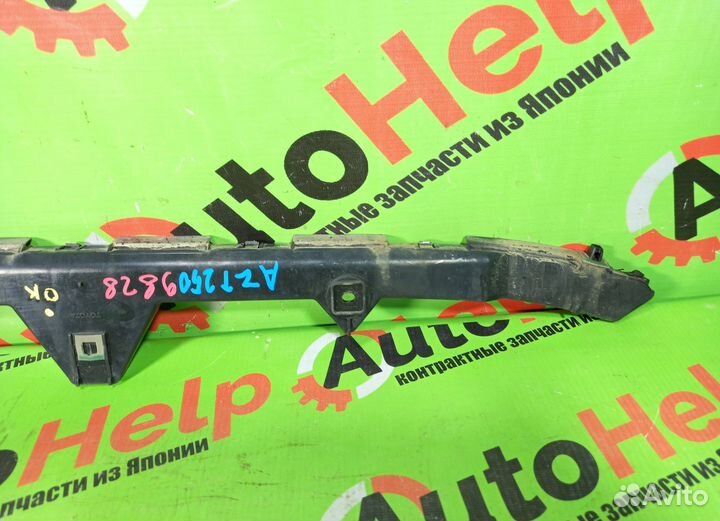 Кронштейн бампера toyota avensis AZT250 зад лево