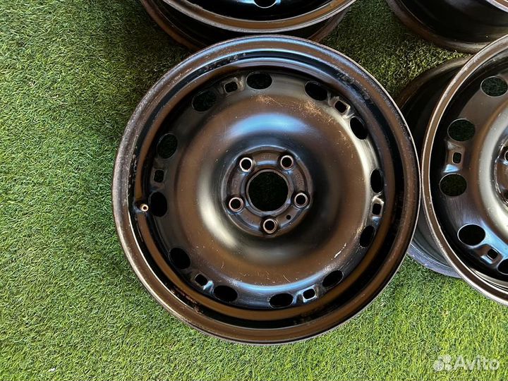 Диски оригинал по штучно R15 Polo Rapid Fabia