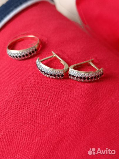 Серьги и колечко. 585 проба