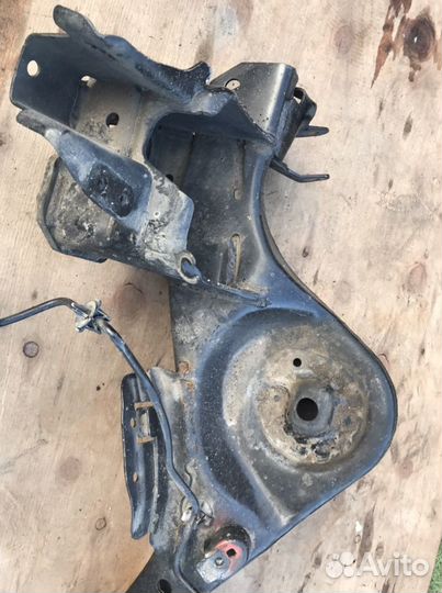 Рычаг задний продольный Ниссан Икстрейл Т32