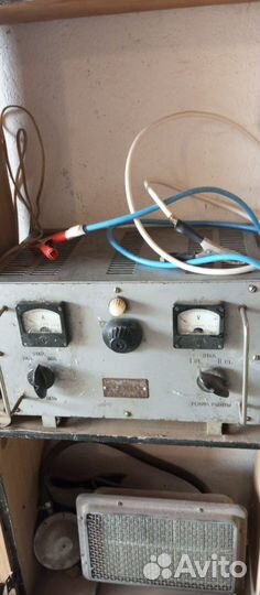 Зарядное устройство