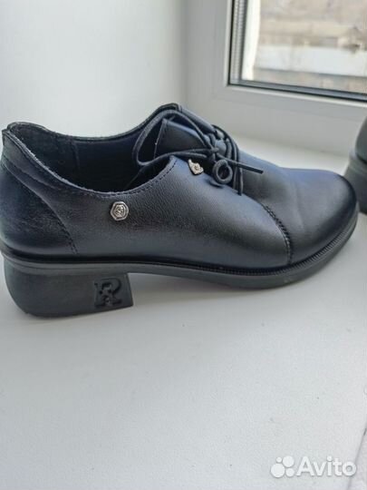 Туфли женские 39 размер