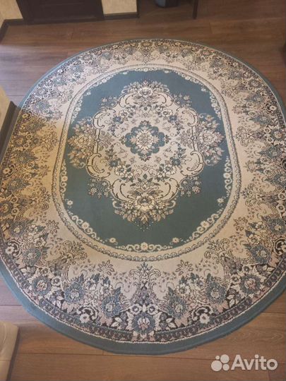 Ковер шерстяной