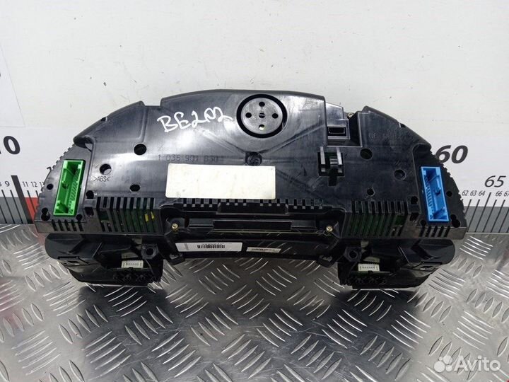 Панель приборная (щиток приборов) для Audi A4 B6