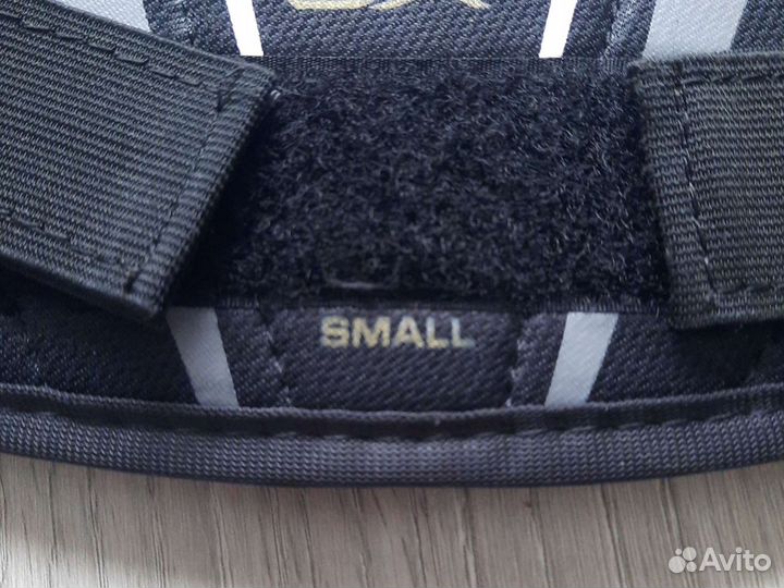 Нагрудник хоккейный детский