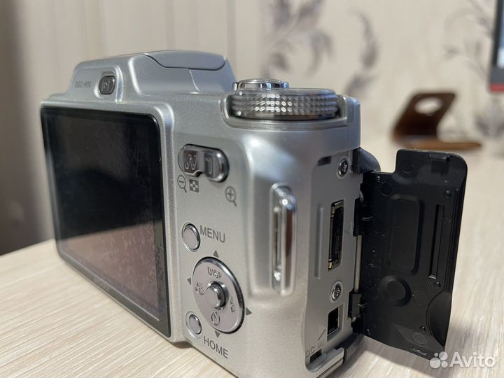 Компактный фотоаппарат sony cyber shot