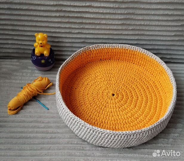 Лежанка/лежак для кошек и собак (ручная работа)