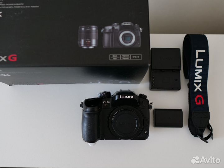 Panasonic Lumix GH4 Body