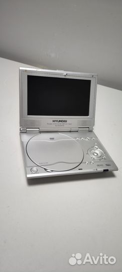 Портативный dvd/cd плеер Hyundai H-lcdvd703