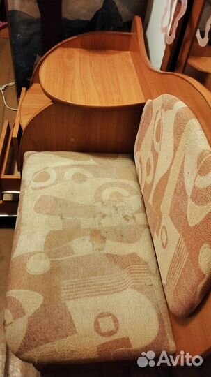 Тумба в прихожую с сиденьем