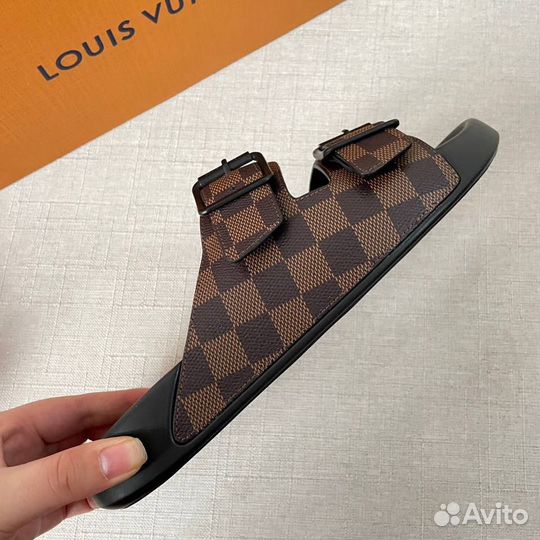 Шлепанцы Louis Vuitton мужские