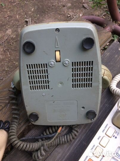 Старый телефон