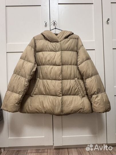 Пуховик Uniqlo с капюшоном L-XL