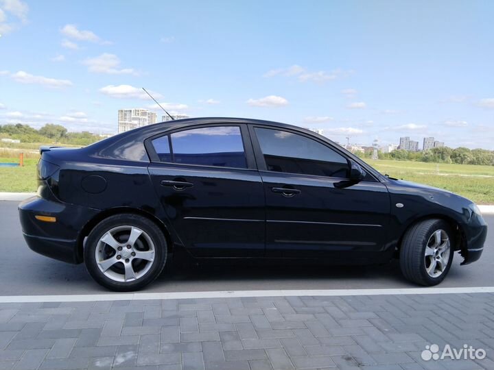 Mazda 3 2.0 МТ, 2006, 195 000 км