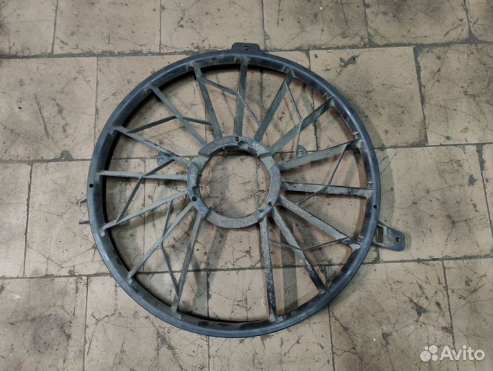 Вентилятор радиатора Jeep Grand Cherokee WJ