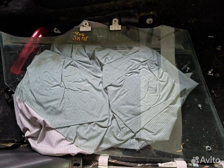 Стекло двери переднее левое Nissan Juke F15 1.6