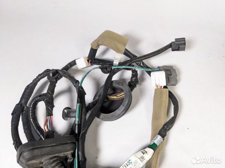 Проводка двери передняя левая Nissan Serena C26