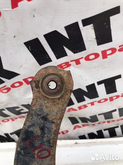 Рычаг поперечный задний Mitsubishi Lancer 10