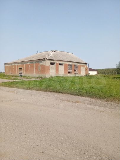 Дом 200 м² на участке 44 сот.