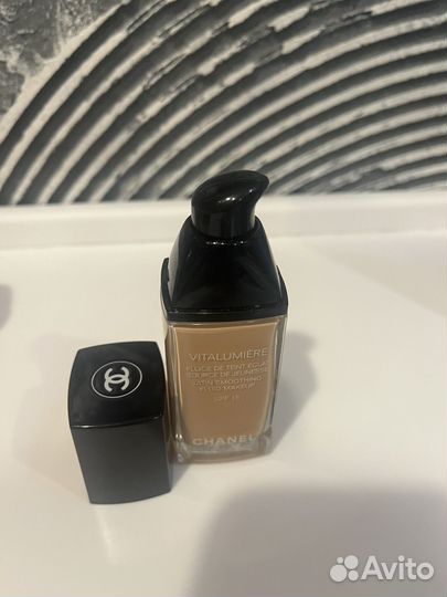 Крем тональный Chanel