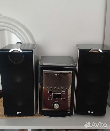 Музыкальный центр lg