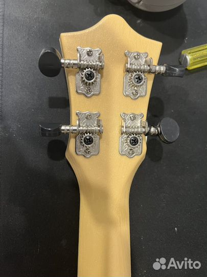 Укулеле flight