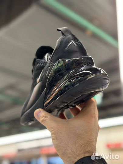 Кроссовки Nike air max 270 / 43 размер