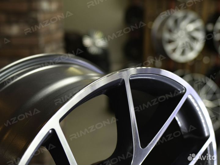 Литые диски HRE R19 на Kia. Арт2337