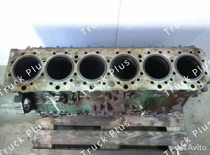 Блок цилиндров двигателя Volvo D16C