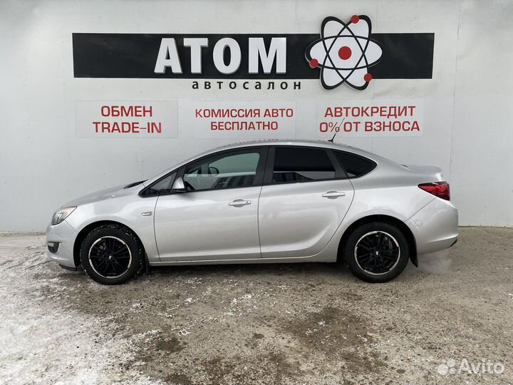 Opel Astra 1.6 МТ, 2012, 133 500 км