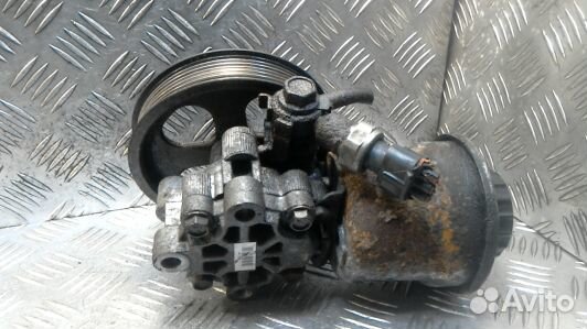 Насос гу дизельный toyota avensis T25 (4LV34BT01)