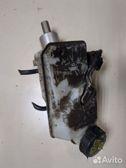 Цилиндр тормозной главный Nissan X-Trail (T30), 20