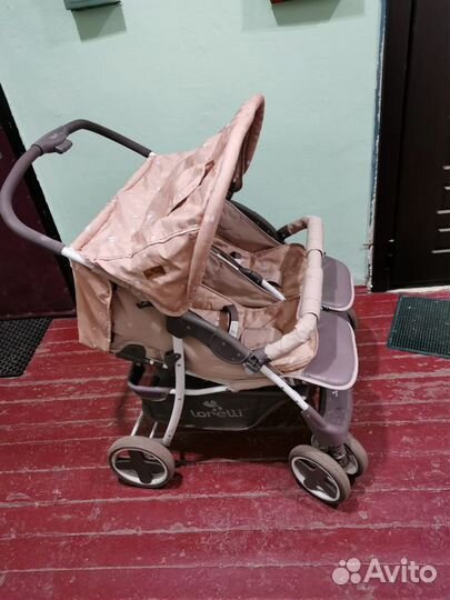 Коляска для двойни