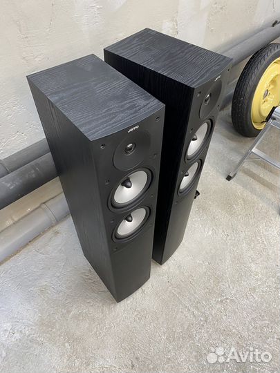 Колонки Hi Fi Jamo S526