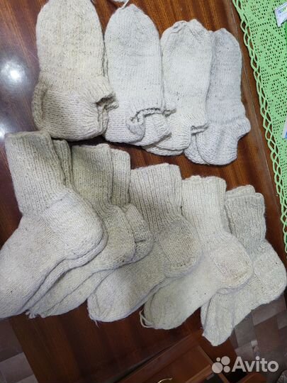 Шерстяные носки ручной вязки из овечьей шерсти