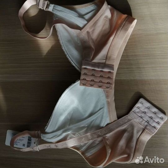 Бюстгальтер для кормления новый