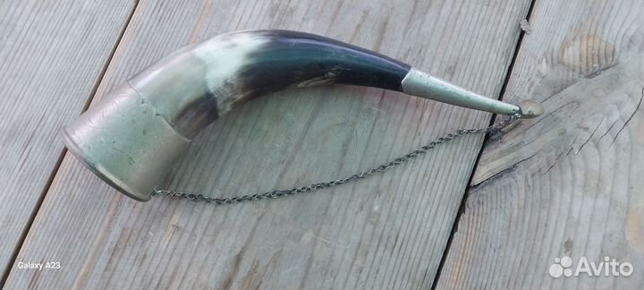 Рог на цепочке