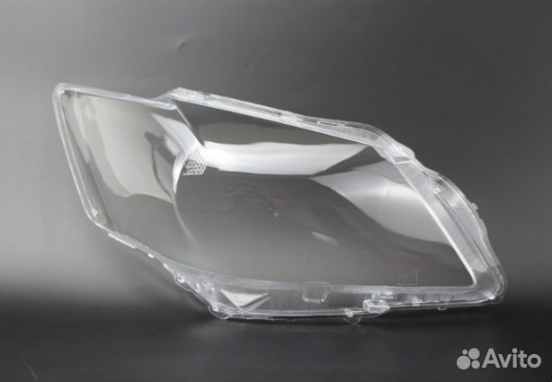 Стекло на передние фары Тойота камри 2006-2011г
