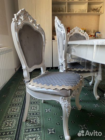 Продаются стулья