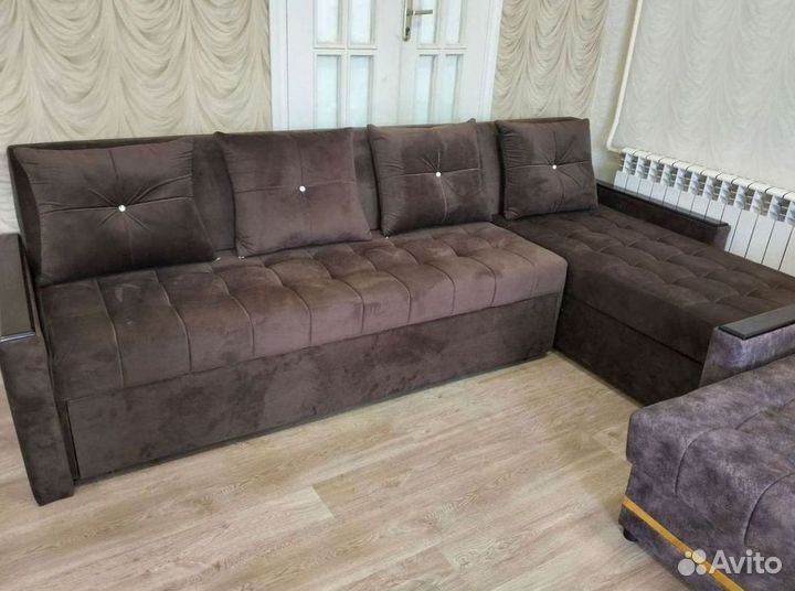 Угловые диваны в наличии не б/у