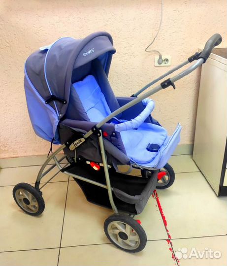 Коляска Geoby