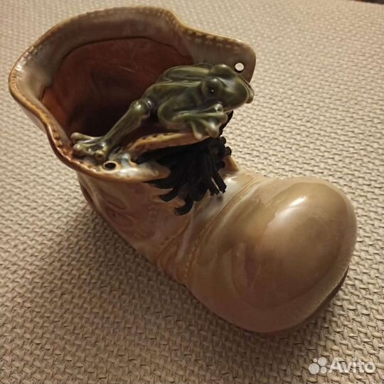 Лягушка из яшмы,хрусталя, кашпо с лягушкой