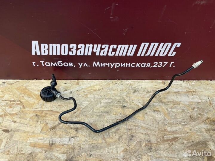 Трубка сцепления Renault Logan