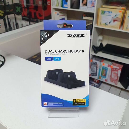 Зарядная станция геймпадов Sony PS4