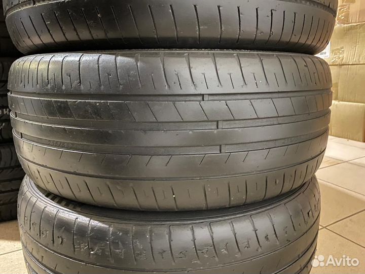 Kapsen SportMax S2000 215/55 R17 98W