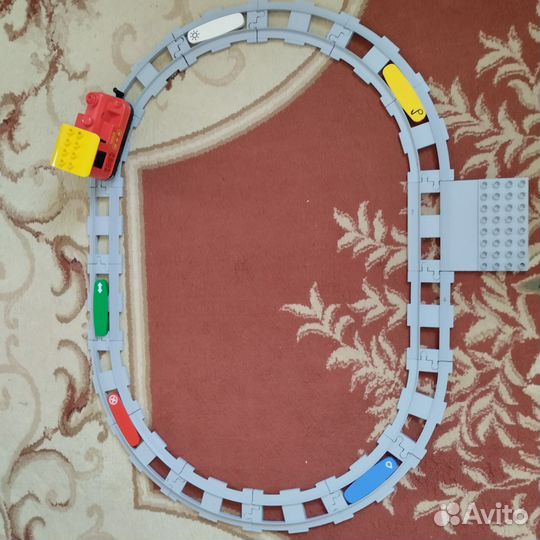 Железная дорога Lego Duplo