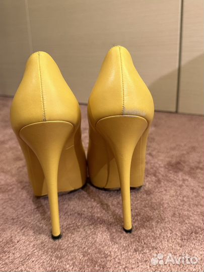 Туфли Dolce Gabanna