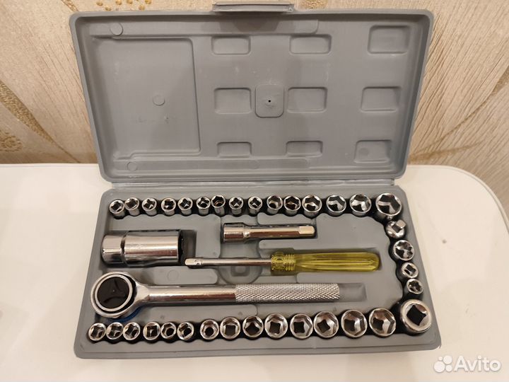 Набор инструмента с трещоткой 40 предметов